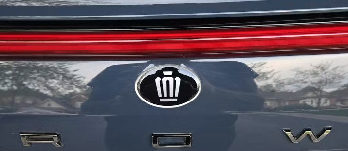 Custom Toyota Crown Signia rear emblem reference screenshot